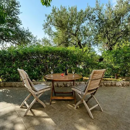 Center - With Private Terrace 2 * Cavtat