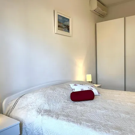 Center - With Private Terrace 2 Apartament